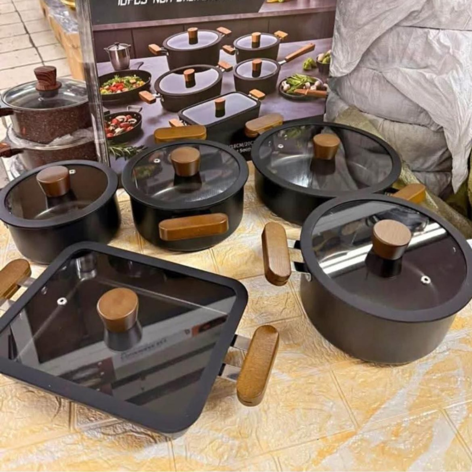 Premium 10-Piece Non-Stick Matte Black Cookware Set with Wooden Accents